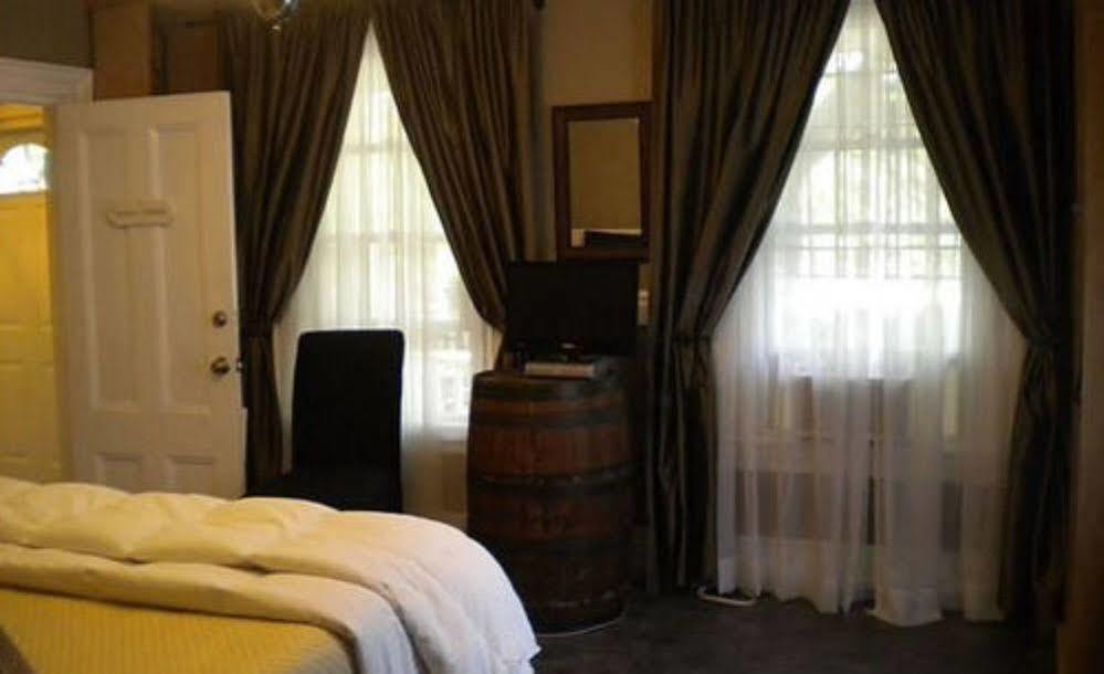 The Thistle Inn 布斯贝港 外观 照片